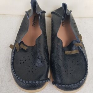 Venues Celta Leather Flats Black Perforated loafer Comfort Casual W‎ 41 or 10